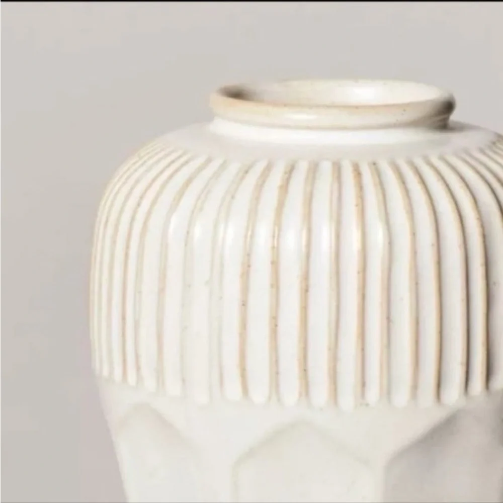 MultiFaceted Ceramic Bud Vase-Hearth & Hand Magnolia- 2022 Collection